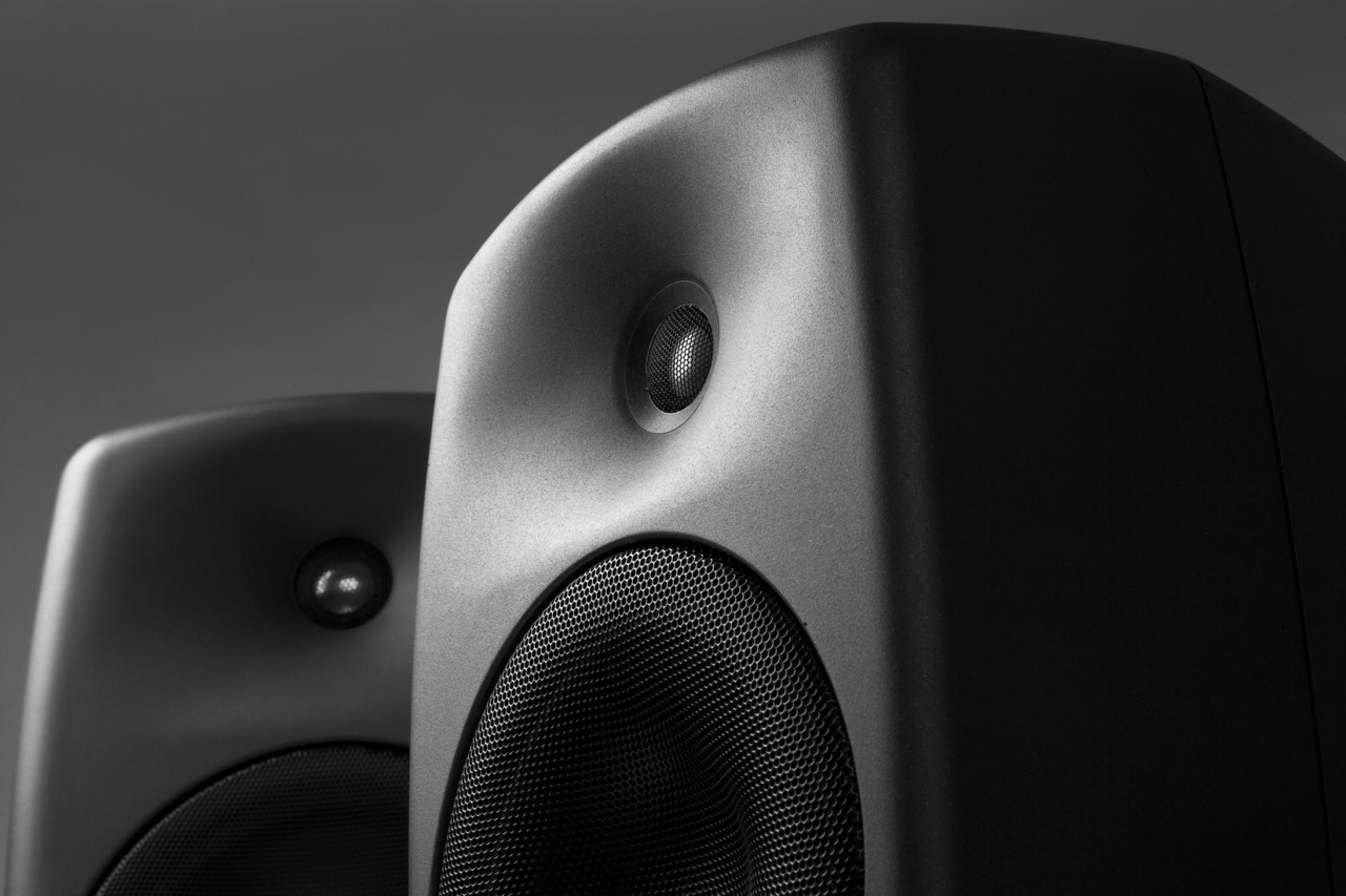 genelec_8240